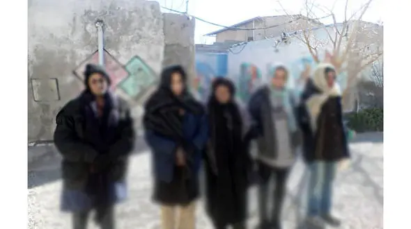 این 19 زن چهارباغ البرز سیاه کرده بودند / پلیس وارد عمل شد