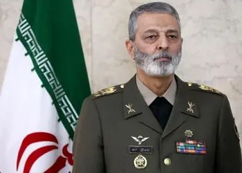 عکس جوانی  سرلشکر موسوی + بیوگرافی و از خانواده پدری  تا شهادت در حمله موشکی بیت رهبری 
