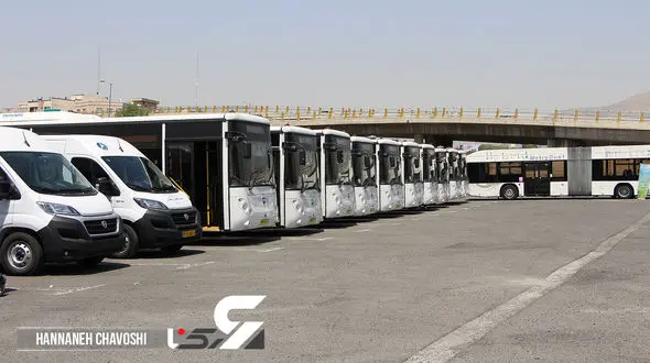 علیزاده:تمام رانندگان اتوبوس‌های شرکت واحد موظف به روشن کردن کولر هستند