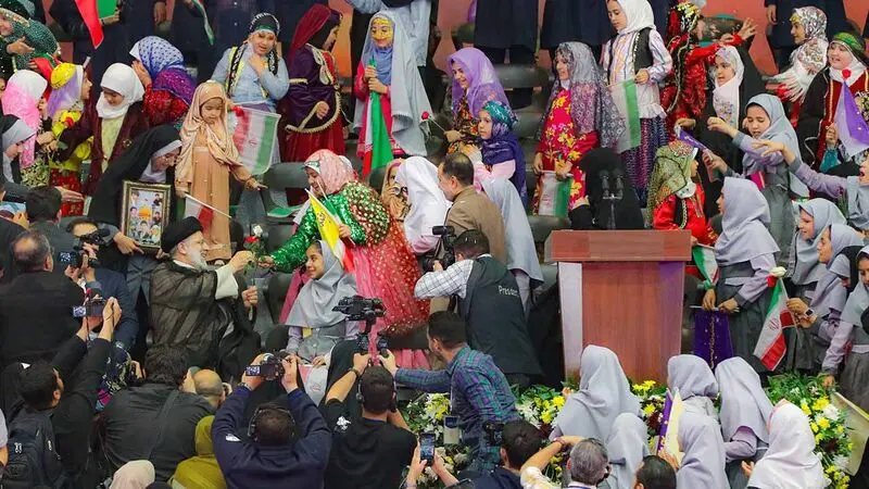 آیت الله سید ابراهیم رئیسی صبح امروز چهارشنبه در آیین گرامیداشت روز دختر و « جشن دختران آرمانی » که در مجموعه 12 هزار نفری آزادی برگزار شد