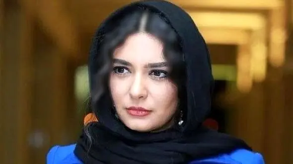 نگاهی به دکوراسیون بی‌نظیر ویلا چوبی لیندا کیانی/ گوشه دنج بهشت در خانه اش با تغییر چهره خانم بازیگر