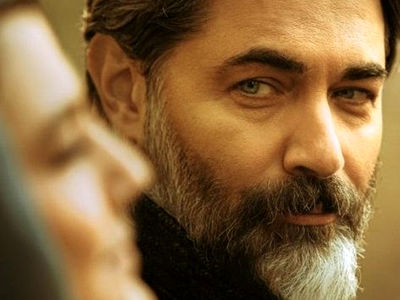 فیلم روند تغییر چهره پارسا پیروزفر از دهه ۷۰ تاکنون / زیبا بود و جذابترین مرد ایران شد !