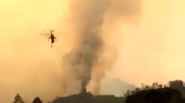  آتش نشانان کالیفرنیا با این تجهیزات حریق را اطفا کردند + فیلم