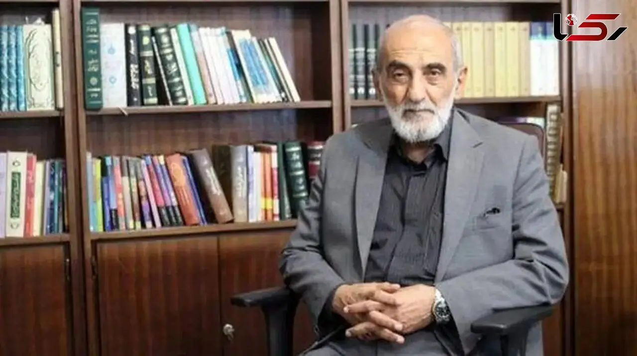 از هم میهن به حسین شریعتمداری : شما سالهاست که دمرو آب می خوری ! / روزنامه کیهان : بخور ! باتو نبودیم !