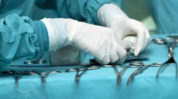 جراحی لیپوساکشن چه عوارضی دارد؟