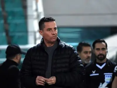 فشارها روی اوسمار: کنار گذاشتن بازیکنان کلیدی!