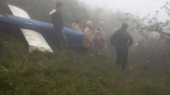 انتشار براى اولین بار/ تصاویرى از  عملیات امداد و نجات در مناطق صعب‌العبور محل سانحه بالگرد ریاست جمهوری