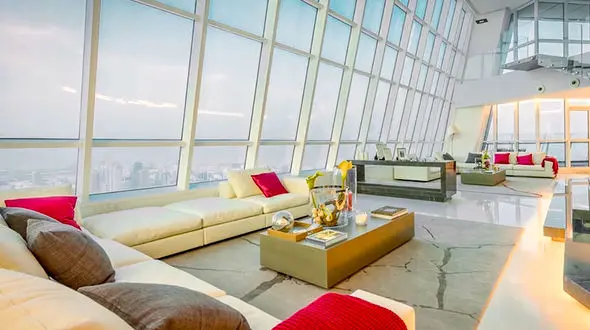 عکس پنت هاوس ۱۵ میلیون دلاری تهران ! /  از سینما و استخر تا ویوی ابدی !