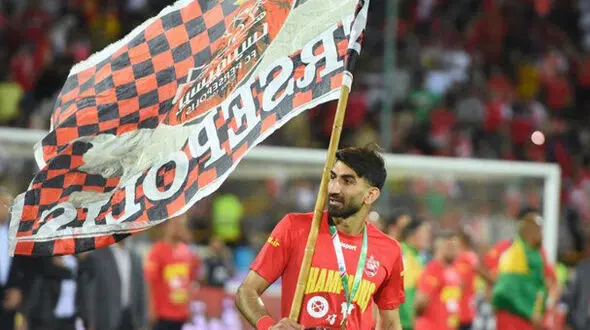 بیرانوند بهترین گلر آسیاست و باید 100 میلیارد به او بدهیم / علیرضا استقلالی است و خوشحالم به تیم محبوبش می آید!