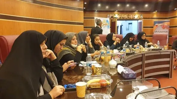 مدیریت شهری به نقد خبرنگاران نیازمند است / تجلیل از نماینده خبرگزاری رکنا در قزوین