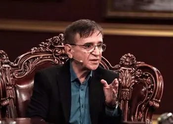 یک جمله‌ی طلایی از دکتر انوشه که زندگیت رو از تاریکی نجات میده/ گذشته رو فراموش کن و ببخش؛ خداوند راه را هموار میکند برای رسیدن به اون چیزیکه میخواهی