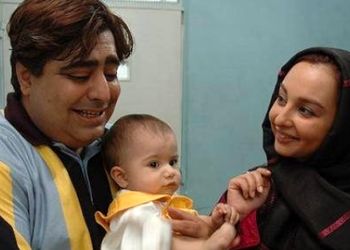 فیلم / رضا شفیعی جم: چون بی پول بودیم  سبزی می فروختم/ پوست پیازا رو پاک می کردم میفروختم!