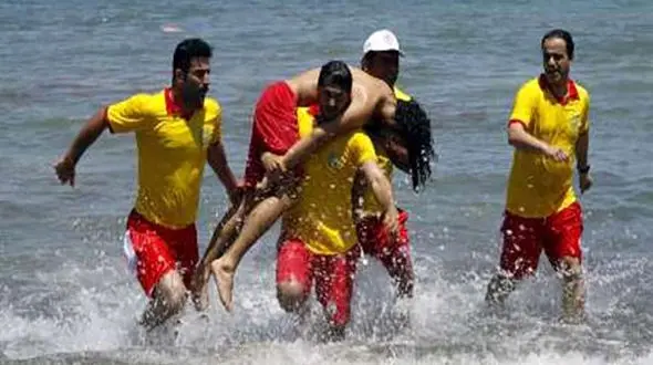 دو  پسرجوان قربانی نجات یک دختر از دریا