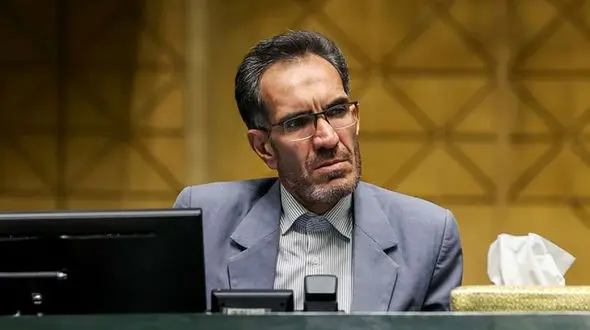 نماینده مجلس: کالابرگ باید کالا با قیمت ثابت بدهد، نه اعتبار تورم‌زا