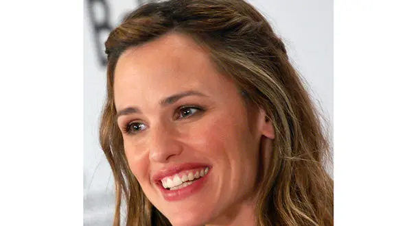 طلاق جنیفر گارنر از بن افلک خائن بخاطر یک خانم پرستار + عکس