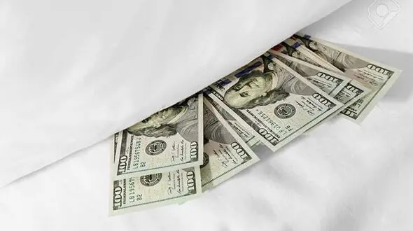 لو رفتن راز عجیب مرد تهرانی در اتاق خوابش 