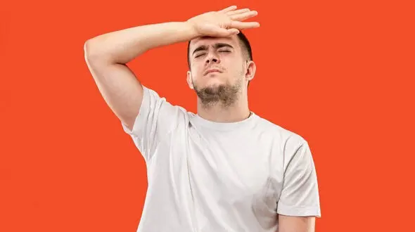 دلایل تعریق: گرما تنها علت نیست!
