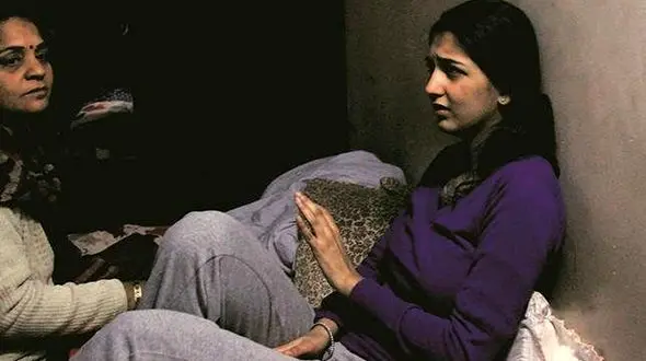 4 روز زندانی شدن دختر 24 ساله در اتاق تاریک یک مرد نامرئی + فیلم و عکس