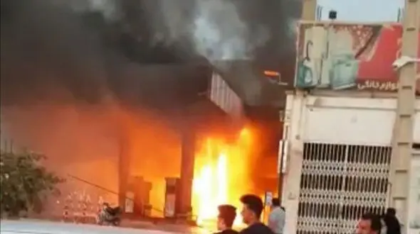 آتش سوزی در پمپ بنزین‌ رامهرمز 