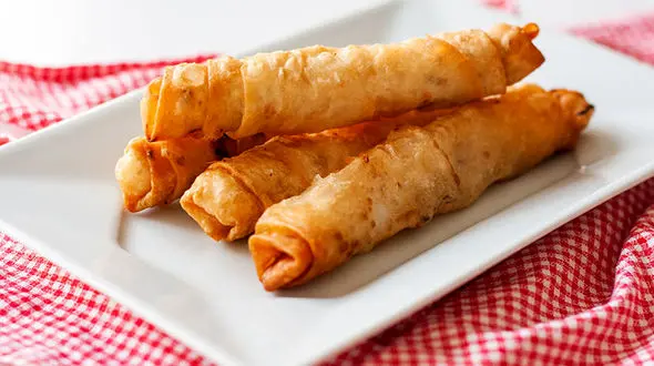 بورک پنیر و سبزی عصرانه ای برای دورهمی های خانوادگی + دستور پخت