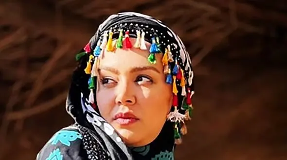  عکس بعید ندا قاسمی در خصوصی ترین نقطه خانه اش ! + عکس خانه لوکس و شلوار پاره شیرین نون خ ! +