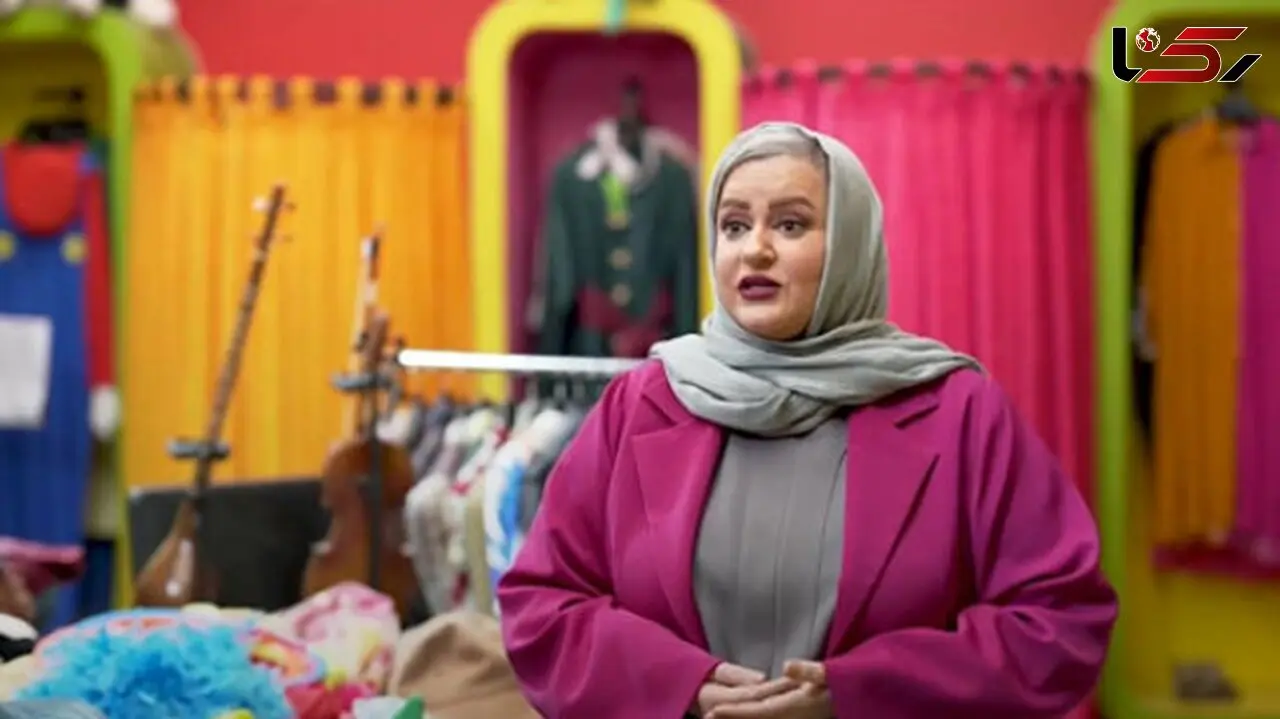 تیپ مجلسی نعیمه نظام‌دوست در یک کنسرت