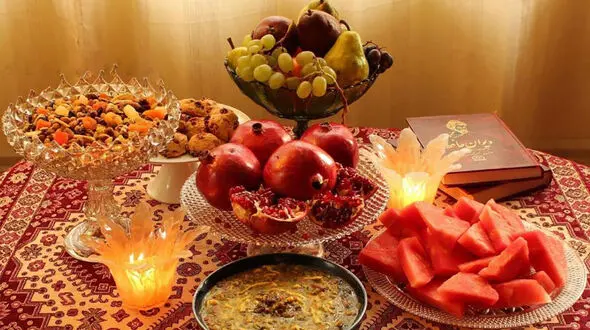 مراسم شب یلدا چیست؟