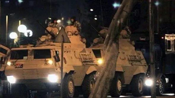 فیلم کودتا در ترکیه / جنگده ها در استانبول دیوار صوتی شکستند / انتقال اردوغان به نقطه امن+عکس