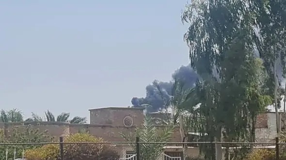 علت دود سیاه در آسمان آبادان چیست ؟! + عکس ها