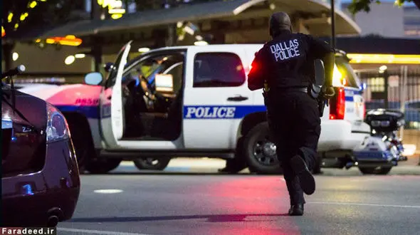 انتقام تک تیرانداز سیاه پوست از پلیس / 5 پلیس از پای در آمد و 7 پلیس به شدت مجروح شدند/ جزئیات+عکس و فیلم