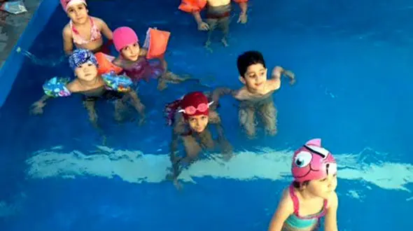 استخر مختلط در تهران + تصاویر / دلواپسی یا جریان سازی ؟