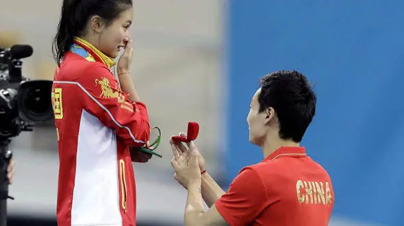 فیلم خواستگاری عجیب و رمانتیک در المپیک+فیلم وعکس