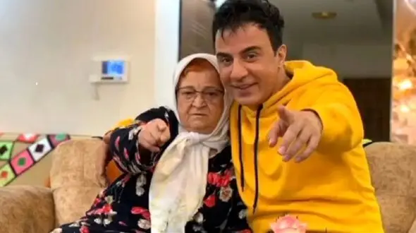 فیلم / خواننده مشهور: برای حال عموپورنگ دعا کنید