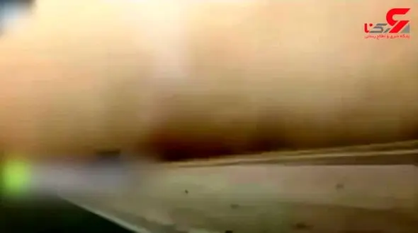 خوزستان غرق در طوفان خاک / ادارات تعطیل شد + فیلم