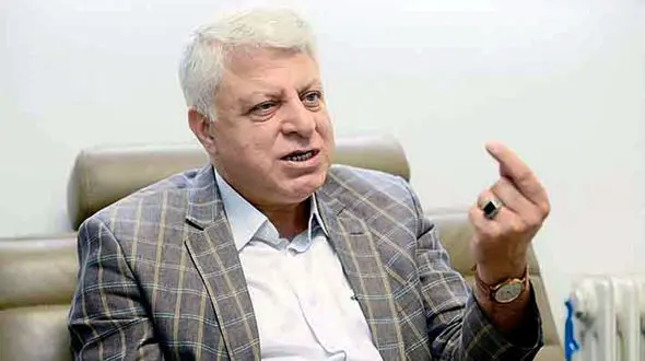 آیا احمدی نژاد خودش را برای روز مبادا در آب نمک خوابانده است ؟