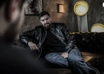 فیلم/ کامیار سریال شغال: اگر پدرم حسن فتحی نبود آدم موفق تری بودم!