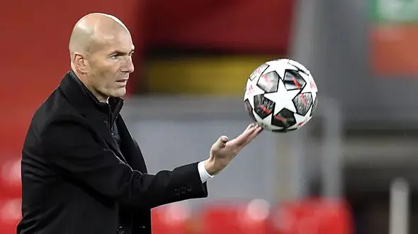 بهترین بازیکن تاریخ فوتبال از دید زیدان + عکس