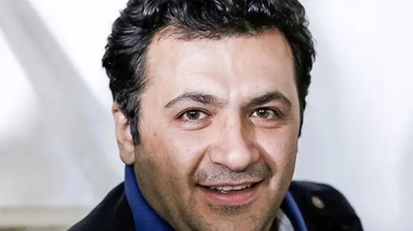 رونمایی از نوشته جگرسوز سنگ مزار خانه ابدی شهرام عبدلی/  چقدر زود همسر و کوچولوهایش را تنها گذاشت ! + عکس ها