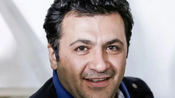 یادی کنیم از نوشته جگرسوز سنگ مزار خانه ابدی شهرام عبدلی/  چقدر زود همسر و کوچولوهایش را تنها گذاشت ! + عکس ها