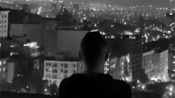 دانلود آهنگ ناصر زینعلی بعد من کی /یعنی بعد من کی میکشه رو موت دست ! + متن آهنگ