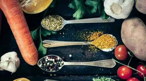 اسامی گیاهان و میوه های لاغر کننده 