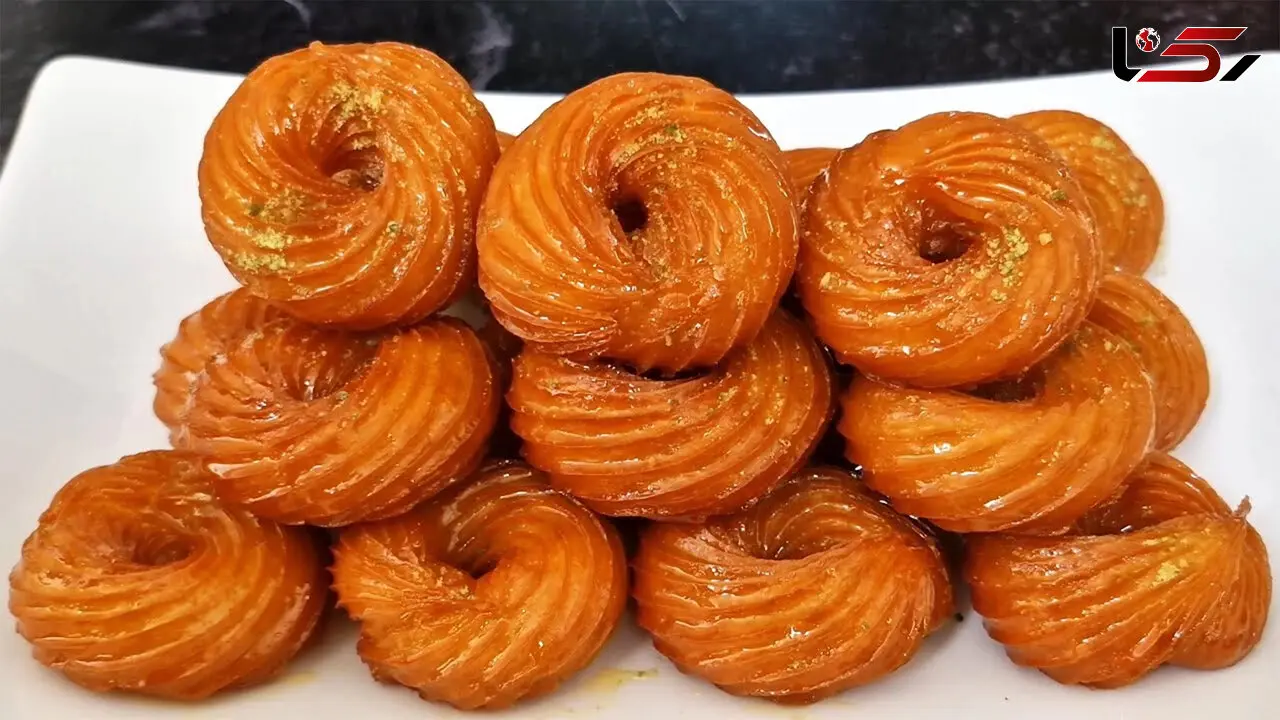راز خوشمزگی بامیه خانگی در آشپزخانه شما + فیلم