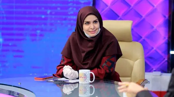 افسونگری نجمه جودکی در رستوران نگاه همه رو قفل خودش کرد