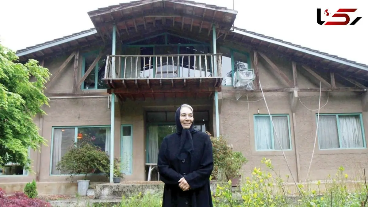 فیلم/ پروانه معصومی بازیگر سریال یوسف پیامبر در همچین بهشتی زندگی میکرد؛ از خانه‌ای با دکوراسینی ساده و بدون تجملات تا آشپزخانه‌ای با ویوی جنگل/ اینجا آدم پیر نمیشه