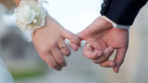 فیلم ازدواج پسر 15 ساله با خانم معلم 30 ساله اش ! / واقعی و جگرسوز !