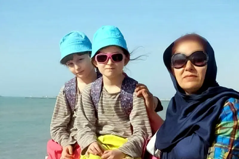 سارا و نیکا فرقانی