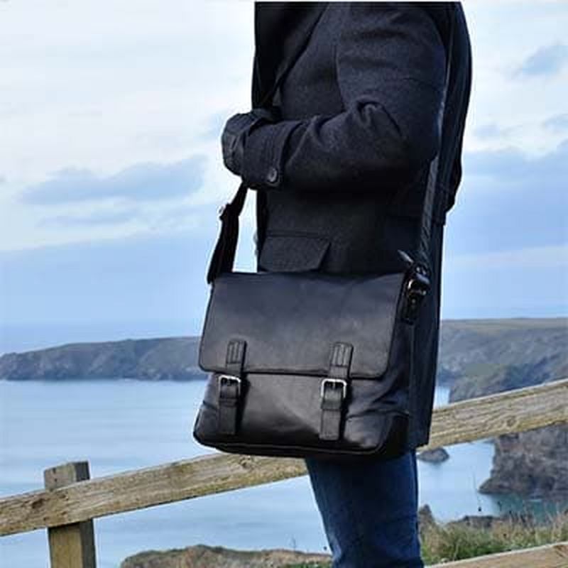 کیف مسنجر (Messenger bag)