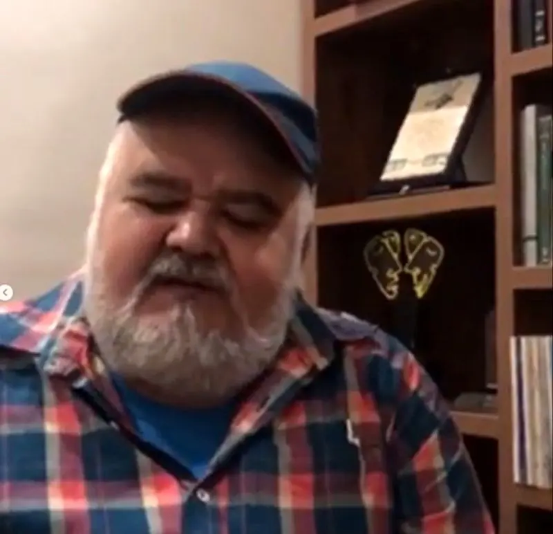 چیدمان منزل اکبر عبدی