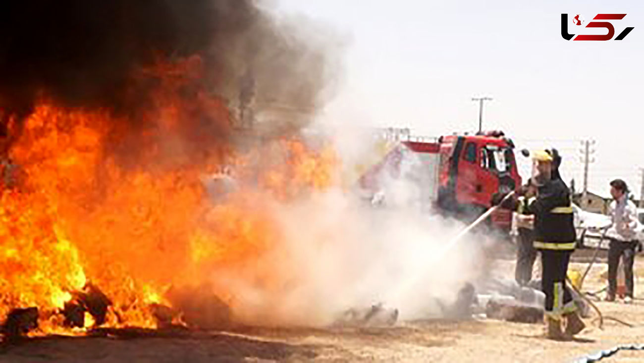 فیلم / آتش سوزی هولناک در  کارخانه تولید روغن شهرک صنعتی مبارکه 