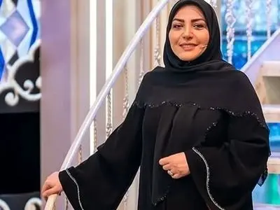 فیلم/ پیامی که المیرا شریفی مقدم خواند؛ تو کارهای خونه به همسرم کمک میکنم ولی مامانم سرکوفت میزنه دکتر عزیزی: مامان توی اون خونه دوربین نصب کرده داره خونه رو رصد میکنه!